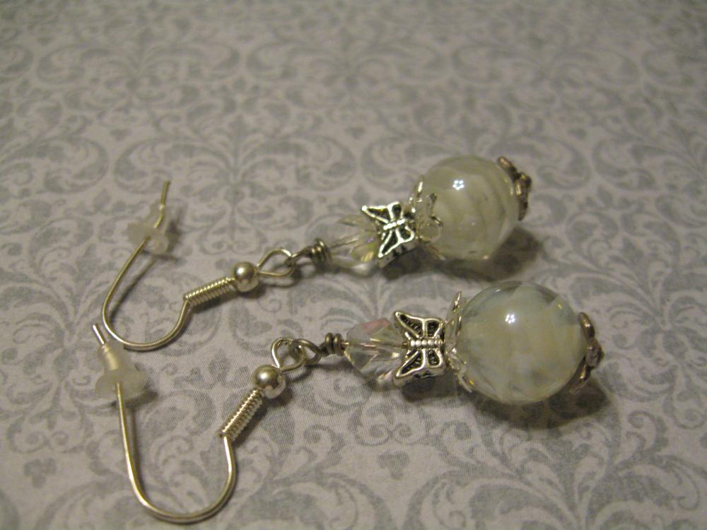 Stunning White Swirl Lampwork Bead With Silver And Crystal Earrings Item 204